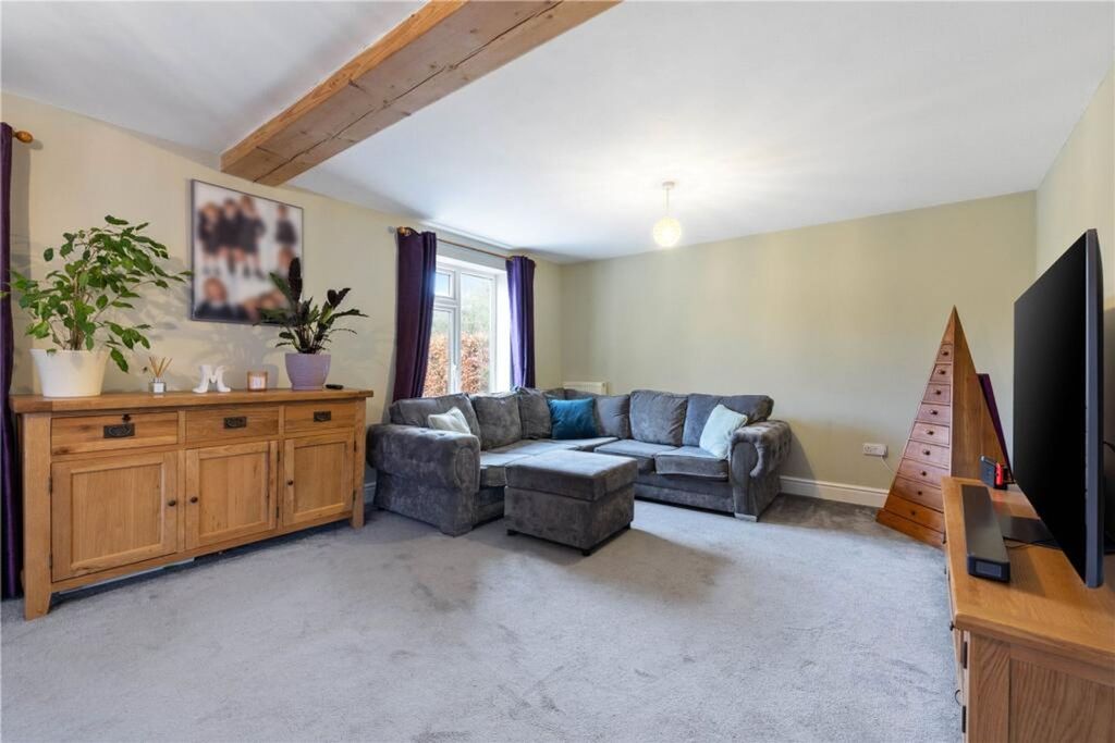 Property photo 3 of 30