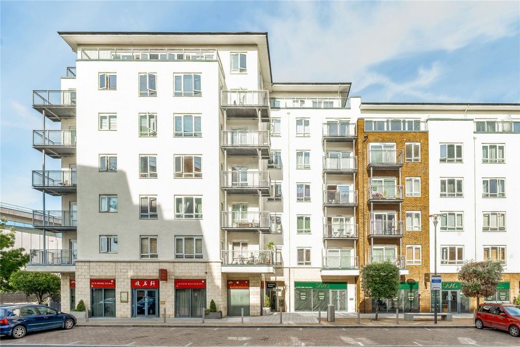 Property photo 1 of 8