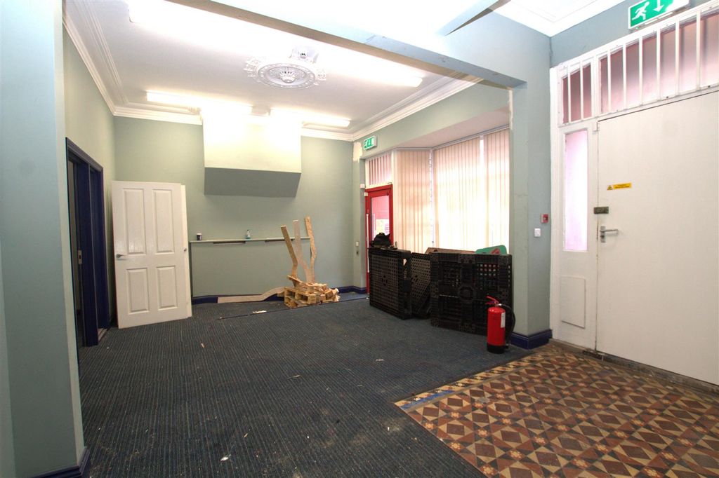 Property photo 2 of 15 14.Jpg