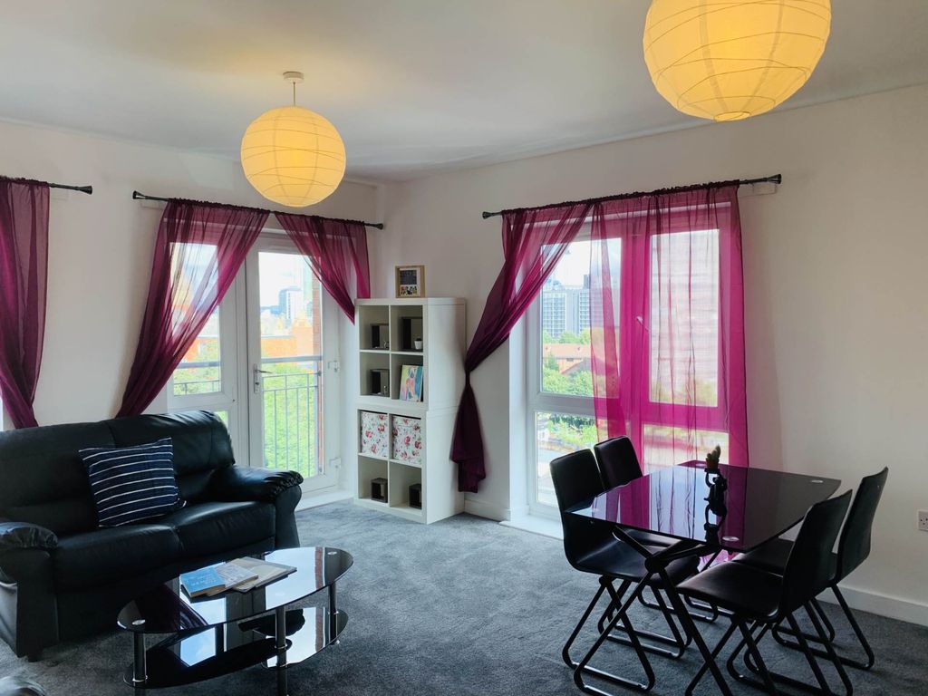 Property photo 1 of 5