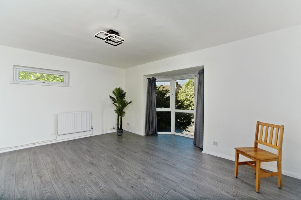 Property photo 3 of 11 Reception Room