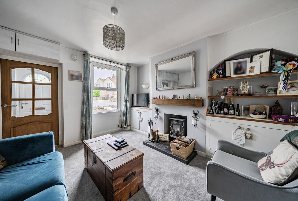 Property photo 1 of 16 1479297-9-6A2Bec1...