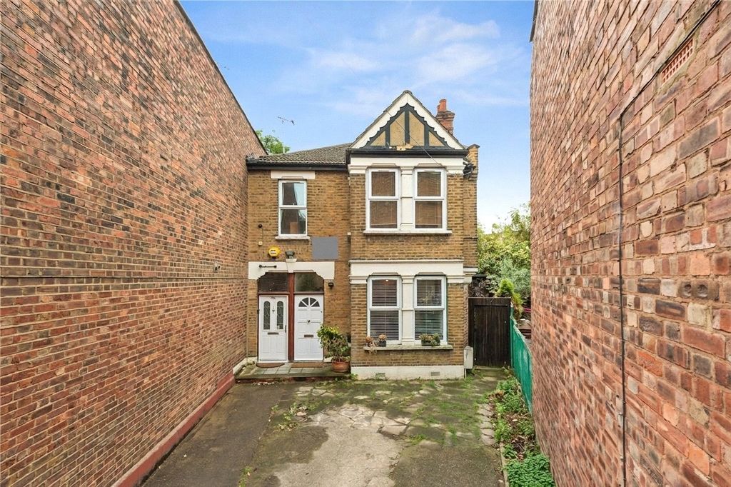 Property photo 2 of 14 Picture No. 38