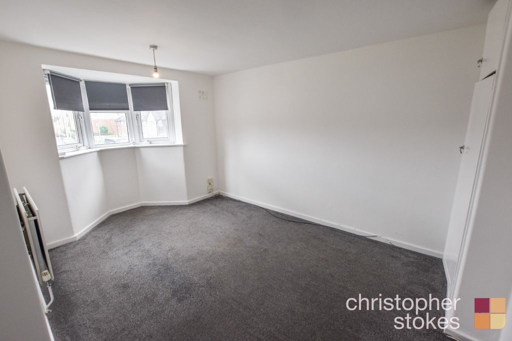 Property photo 3 of 10 3697443