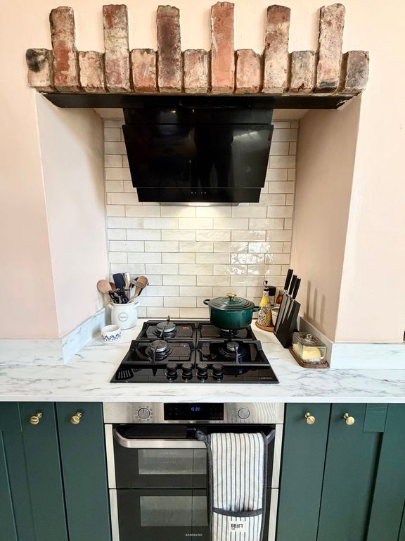 Property photo 3 of 13 Photo 14