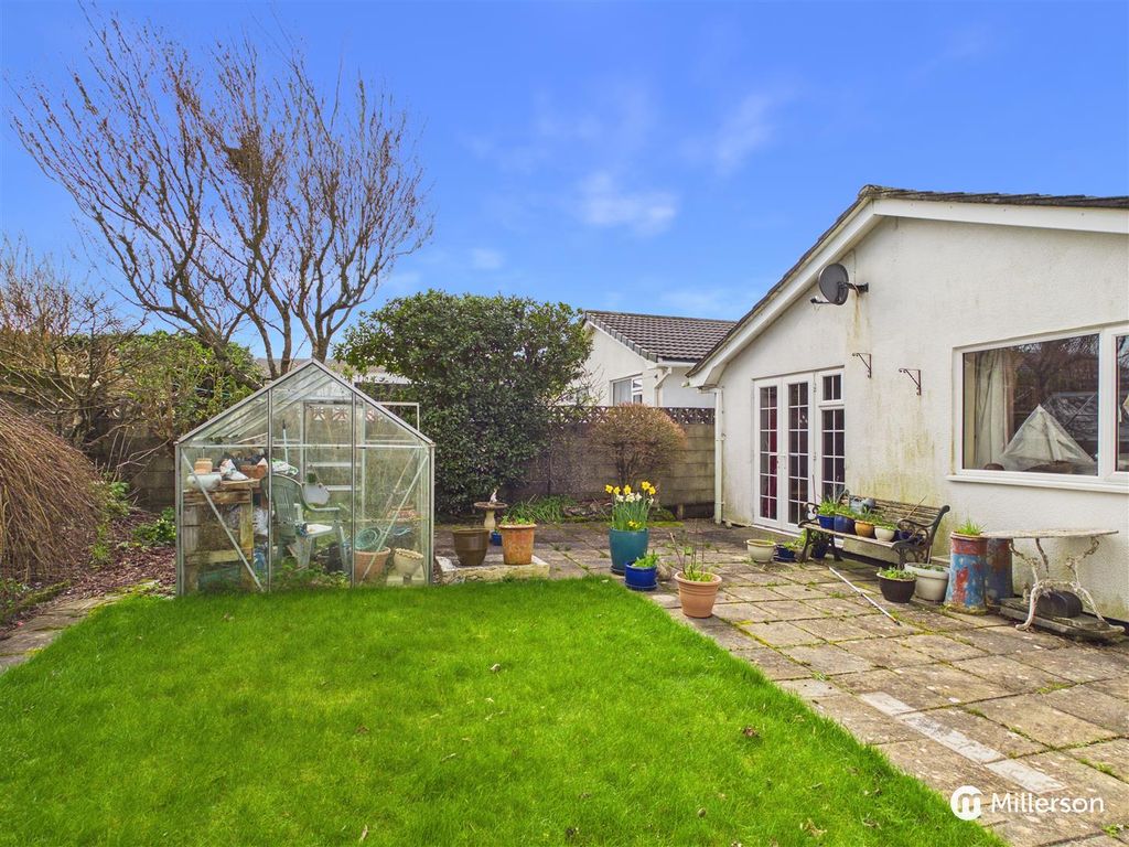 Property photo 2 of 16 Rear Garden