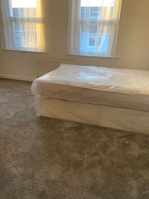 Property photo 1 of 4