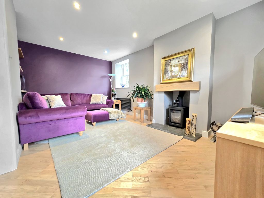 Property photo 3 of 28 Picture No. 13