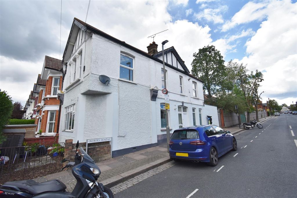Property photo 1 of 6