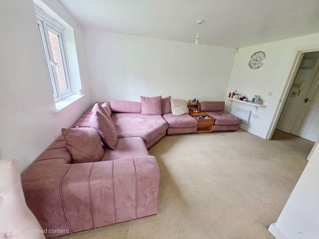 Property photo 2 of 8