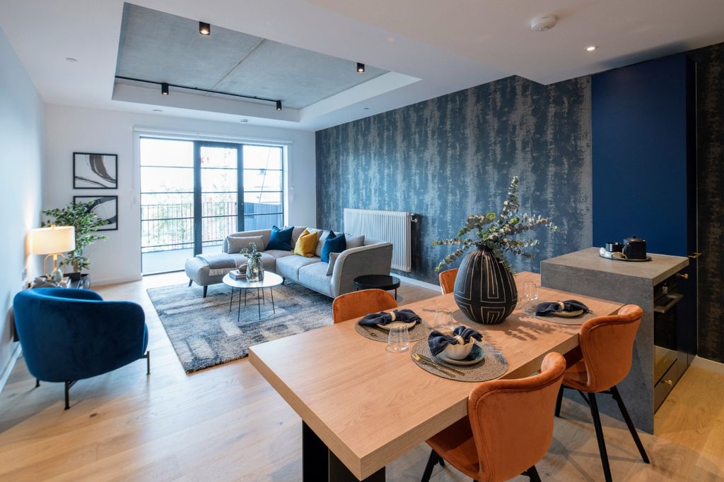 Property photo 1 of 10 Photo 1