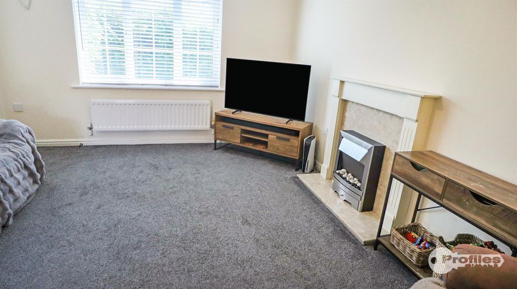 Property photo 3 of 18 Img_0116.Jpg