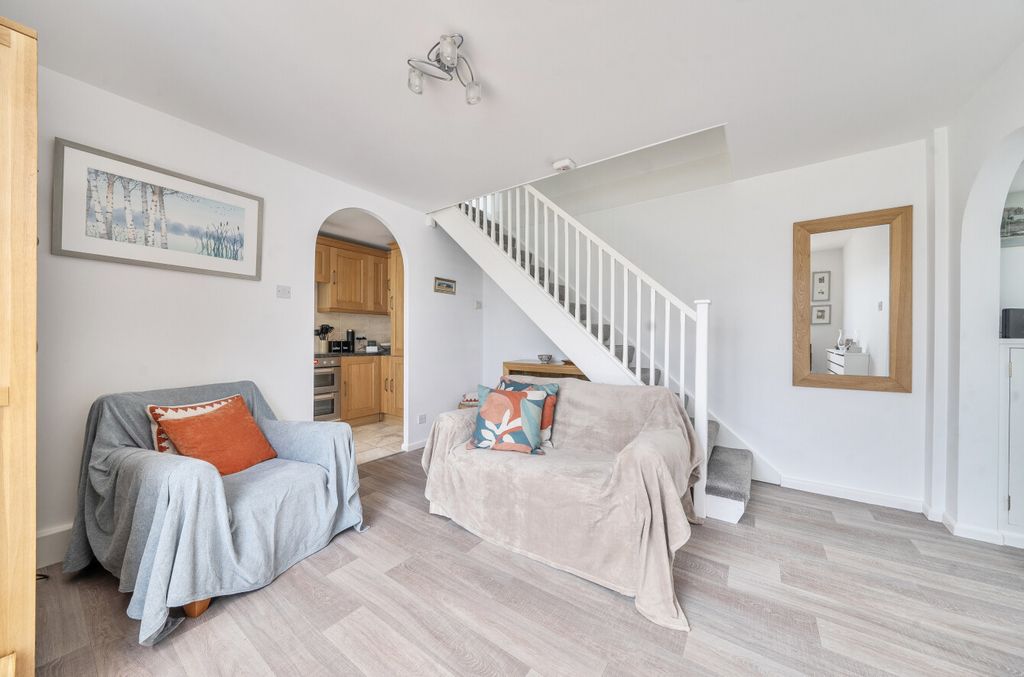 Property photo 3 of 11 1472532-24-6A26Ae...