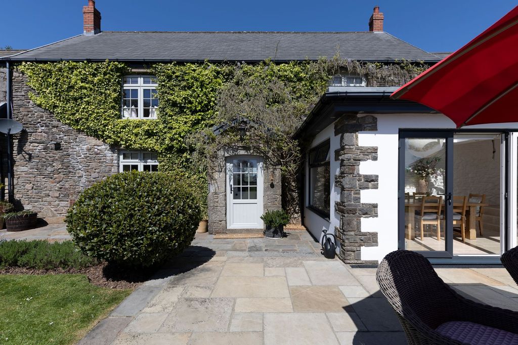 Additional image 41 of 5 bed detached house for salePenycoedcae Road, Penycoedcae CF37