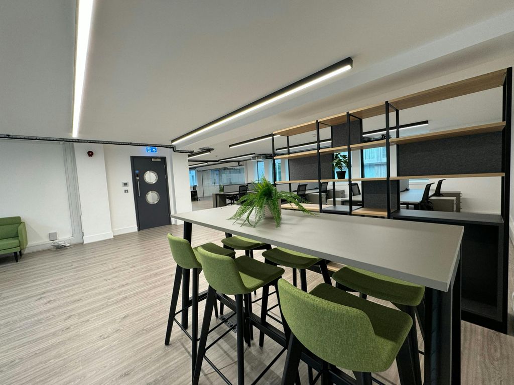 Property photo 3 of 11 3