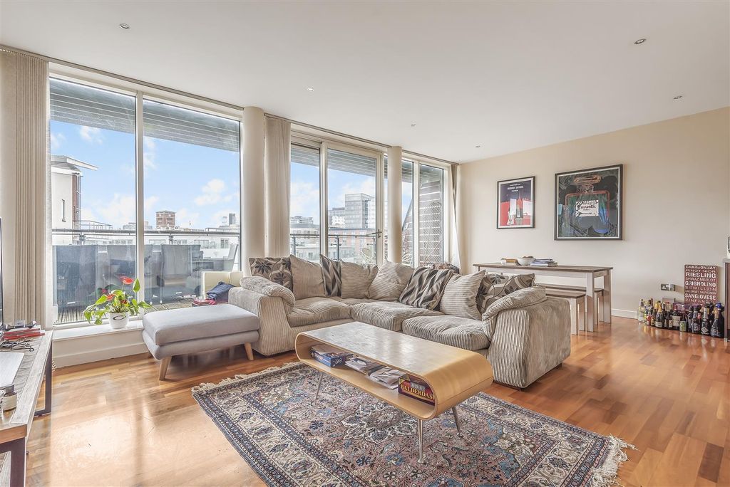 Property photo 1 of 8 513529 (2).Jpg