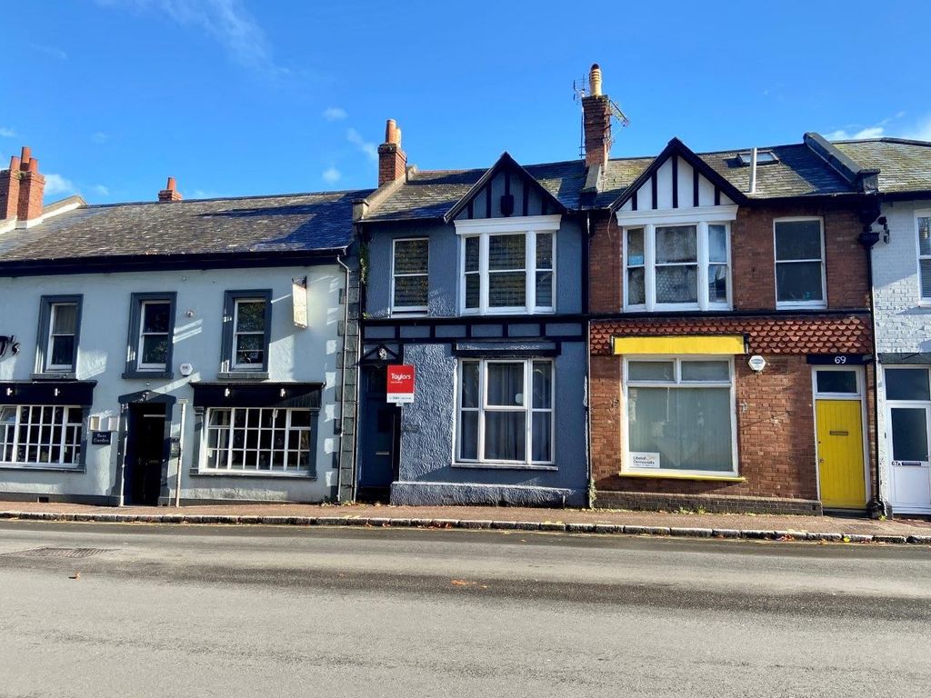 Property photo 1 of 12