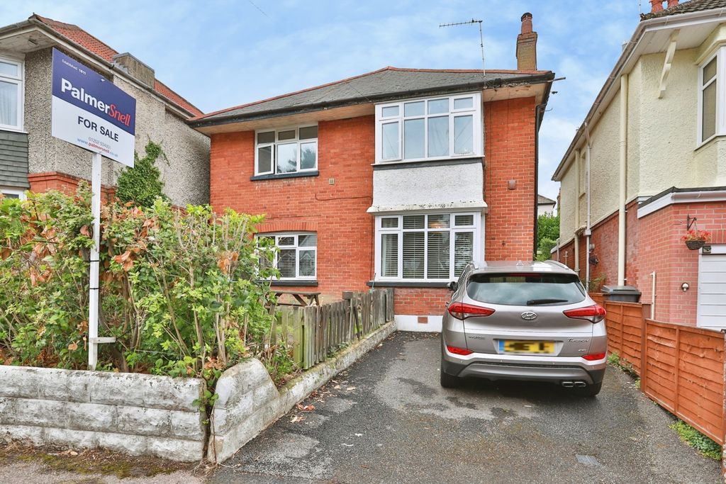 Property photo 1 of 17 Pbox-Img.Jpg