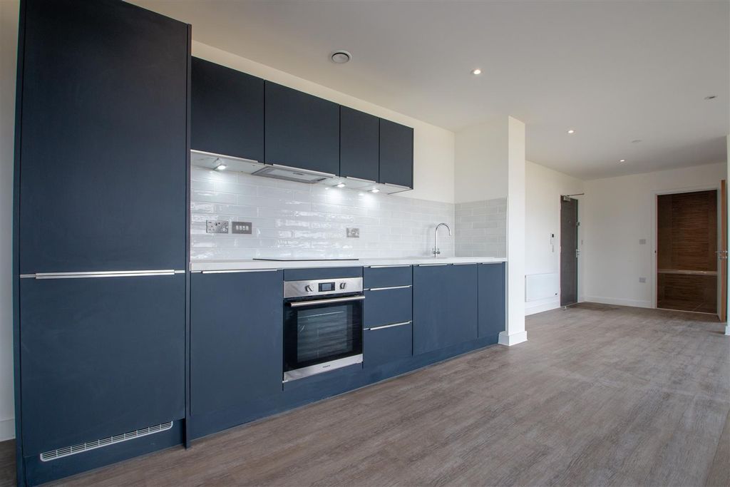 Property photo 1 of 12 405Buck_2.Jpg