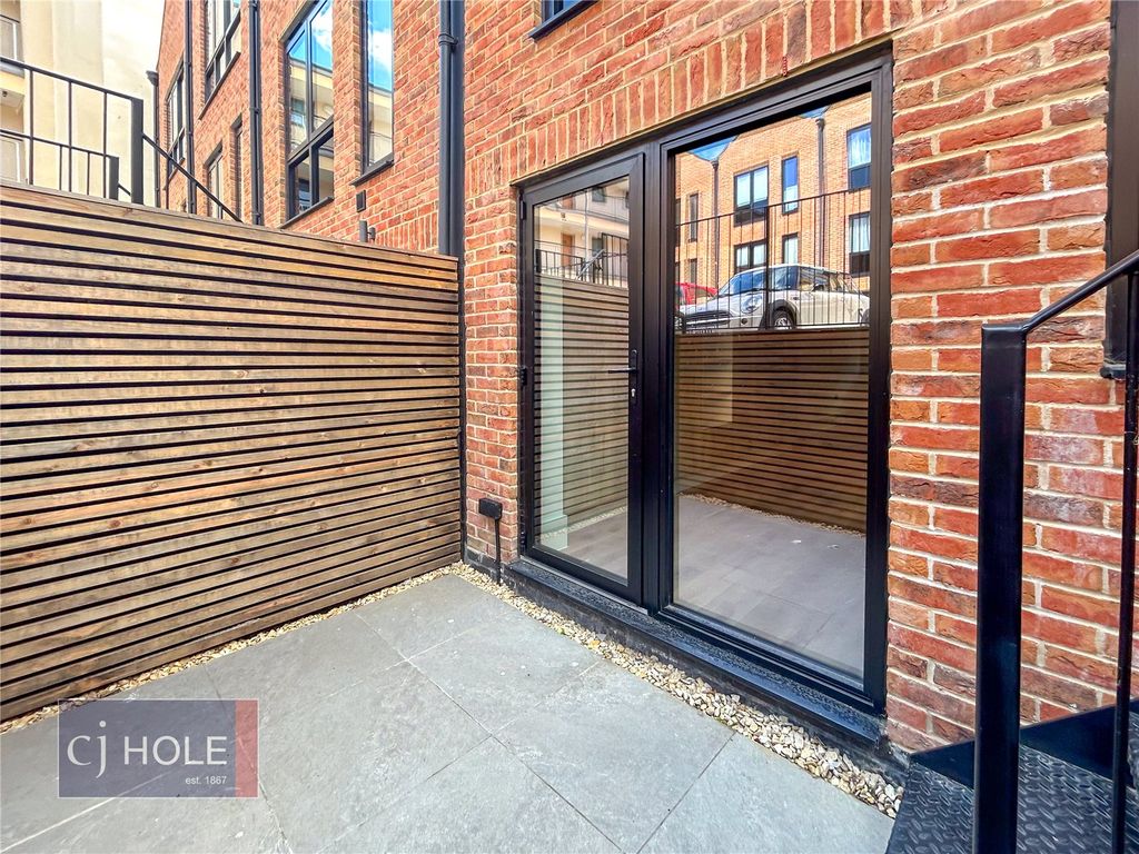 Property photo 1 of 12 Picture No. 10