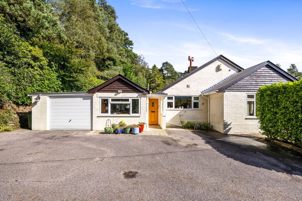 Property photo 1 of 27