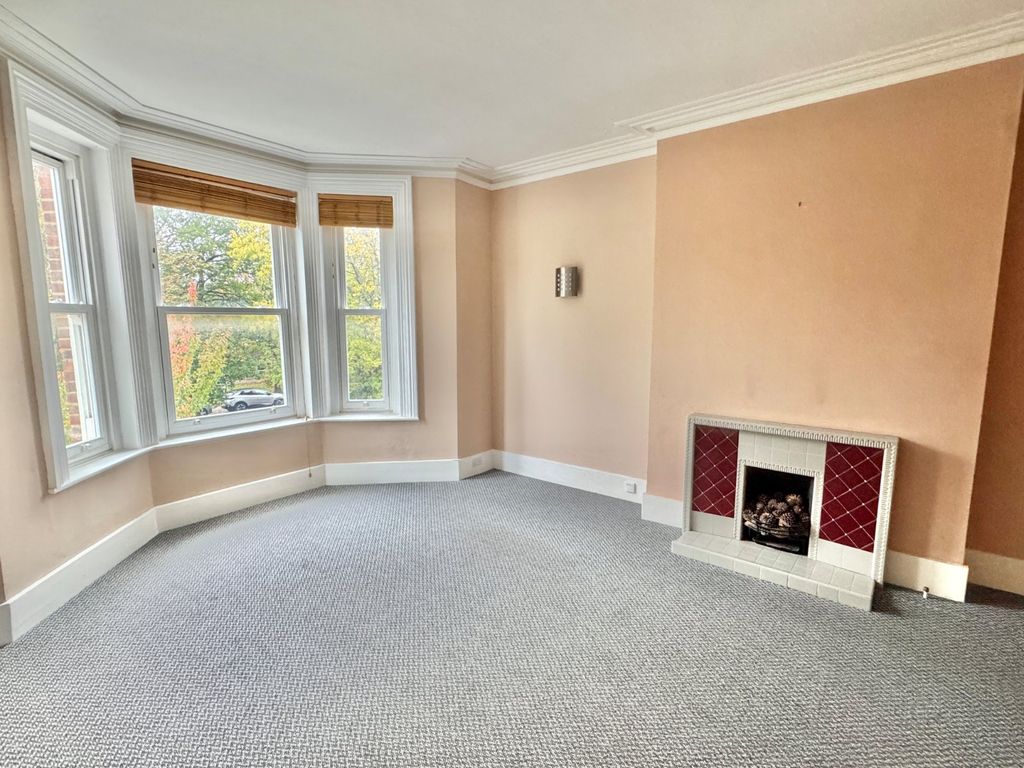 Property photo 2 of 9 Living Room