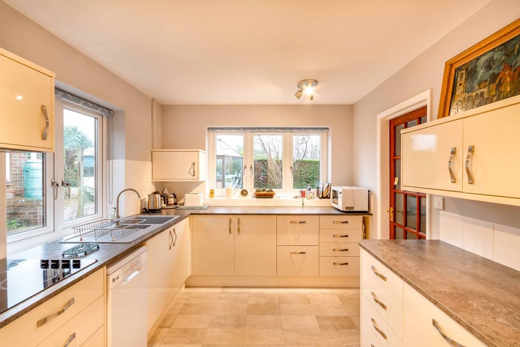 Property photo 2 of 16 Dsc_6055-Edit