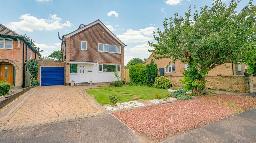 Property photo 1 of 28