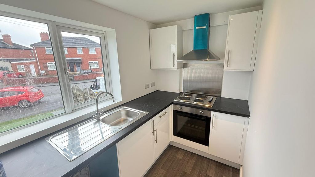 Property photo 3 of 5 Image