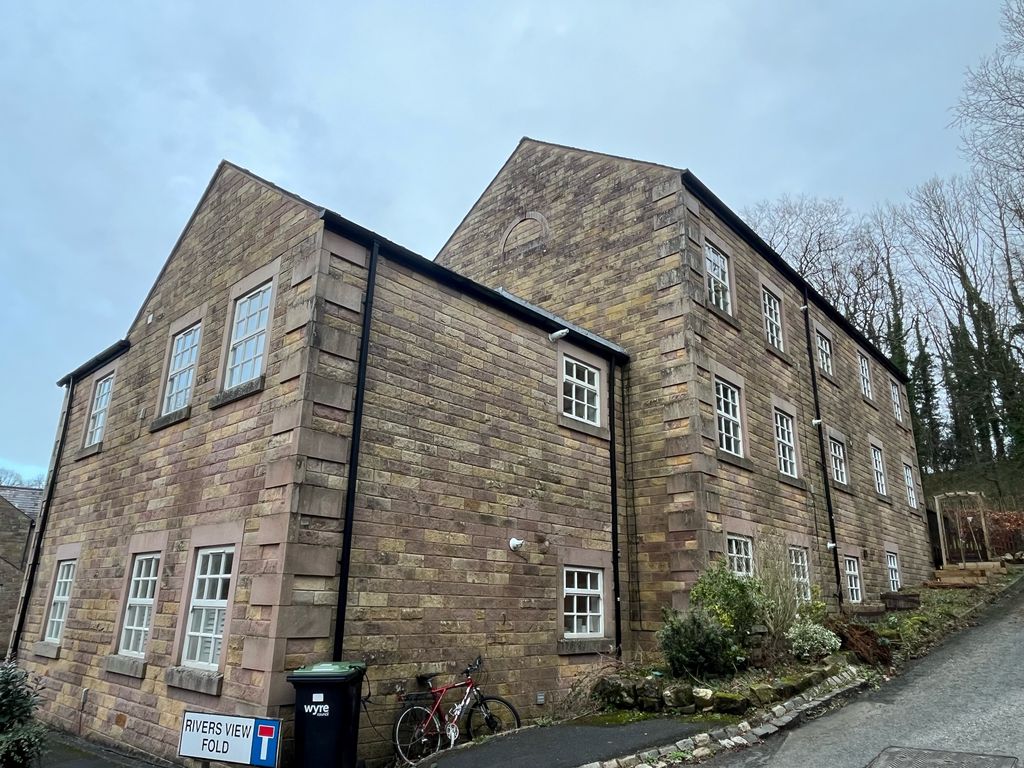 Property photo 1 of 5