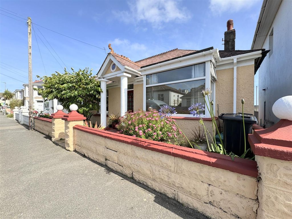 Property photo 1 of 24