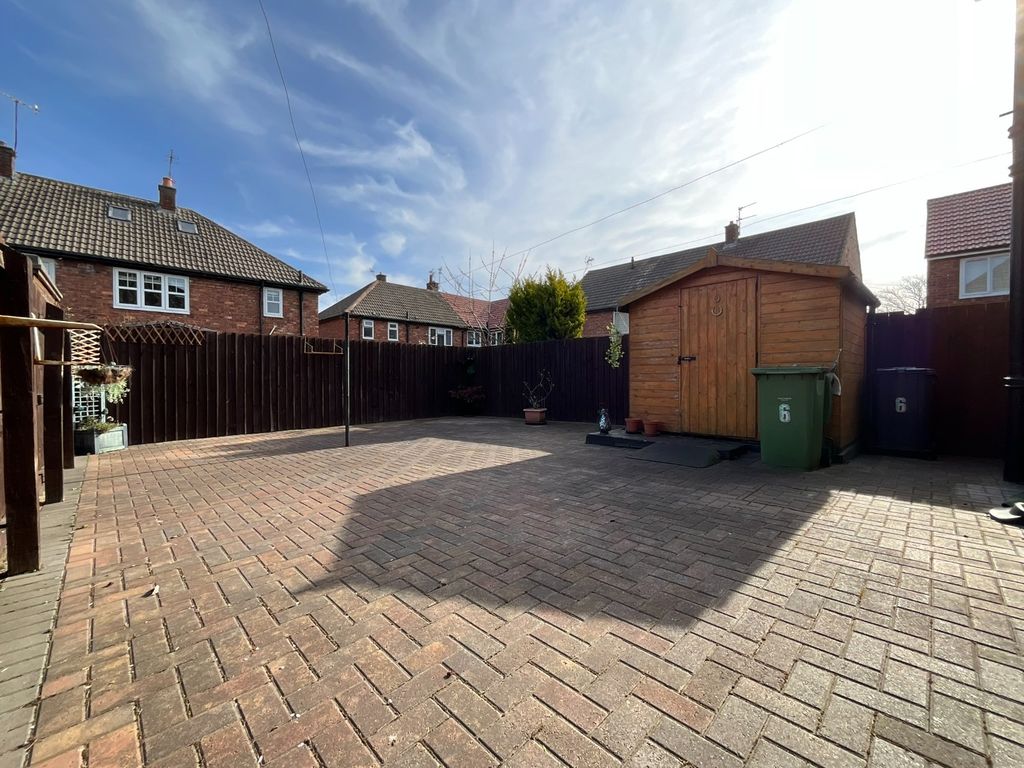 Property photo 3 of 13 4131417