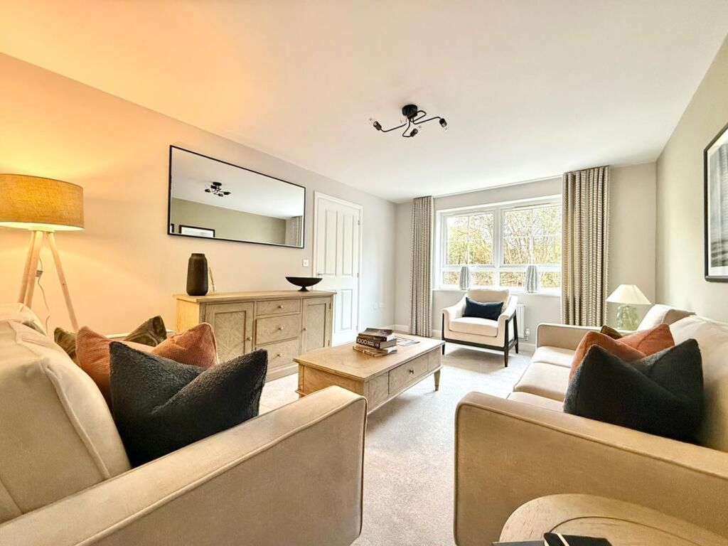 Property photo 3 of 16