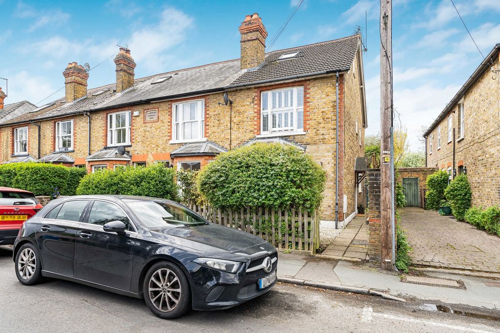 Property photo 1 of 33 Exterior