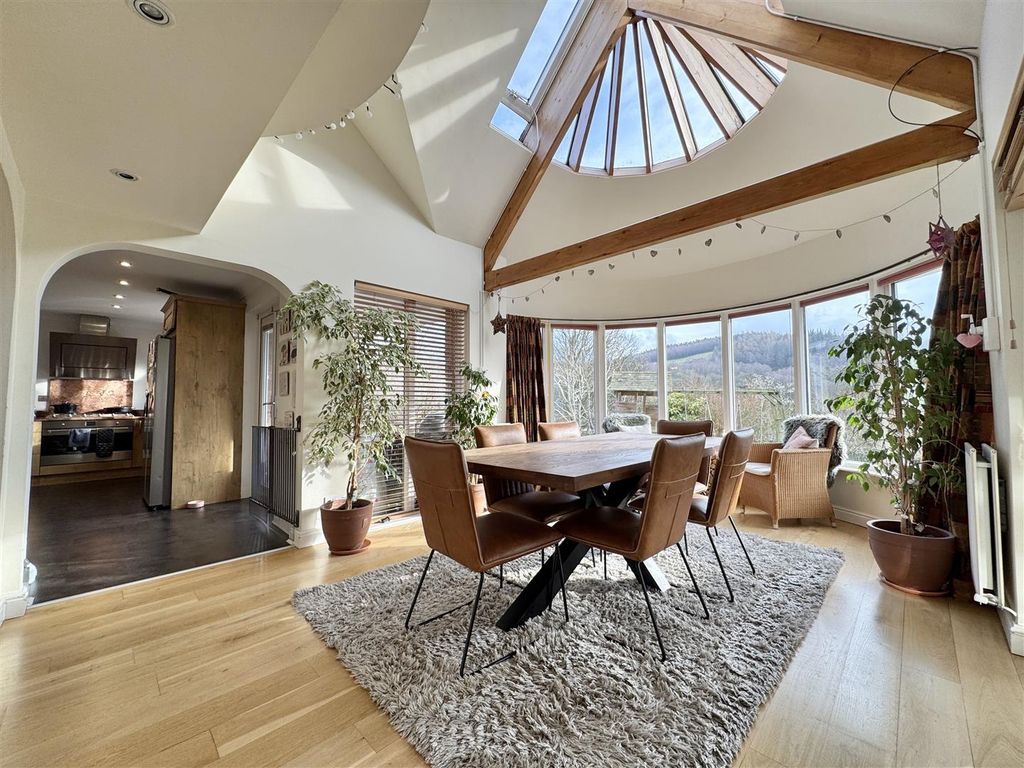 Property photo 2 of 45 Img_0720.Jpeg