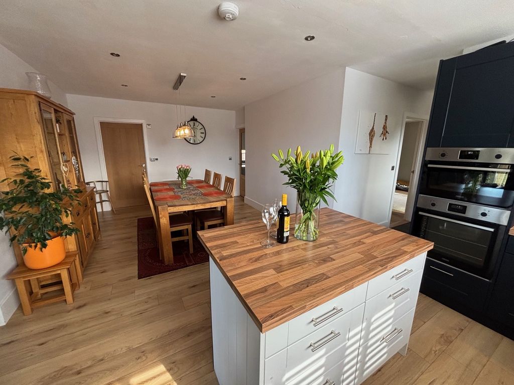 Property photo 2 of 23 Not Specified