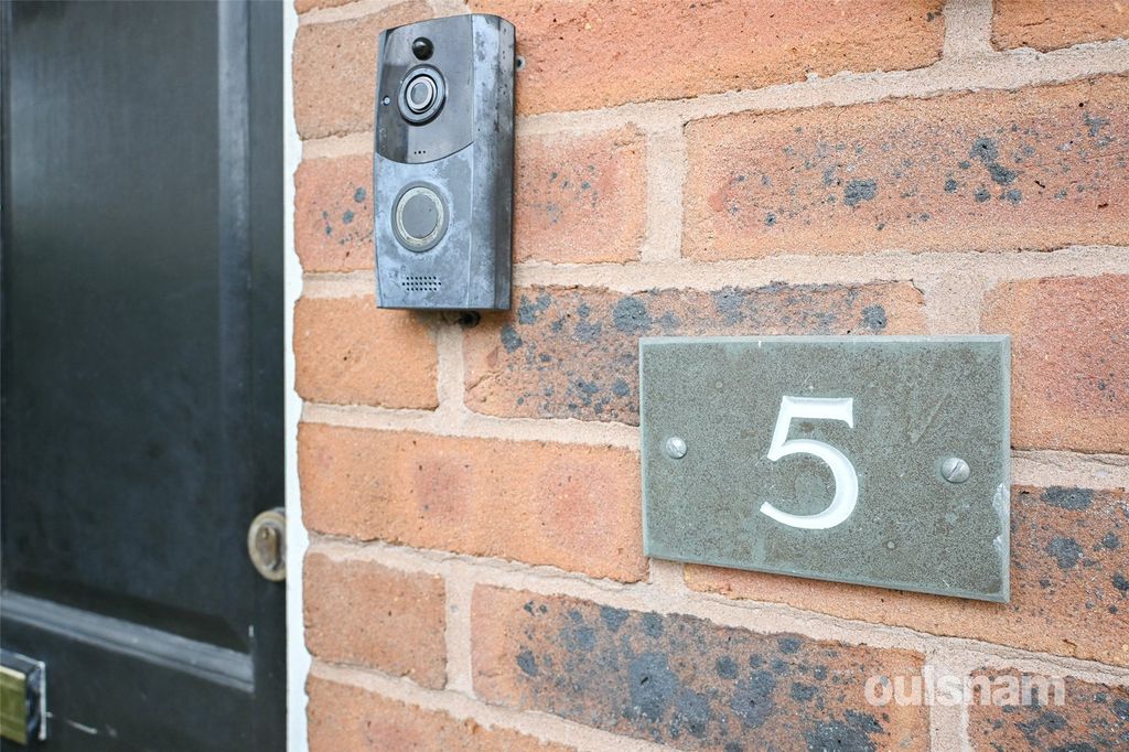 Property photo 2 of 25 Picture No. 28