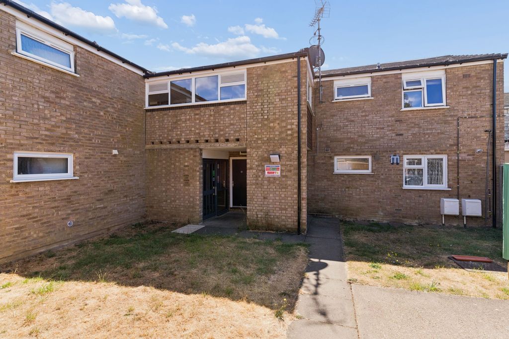 Property photo 1 of 15