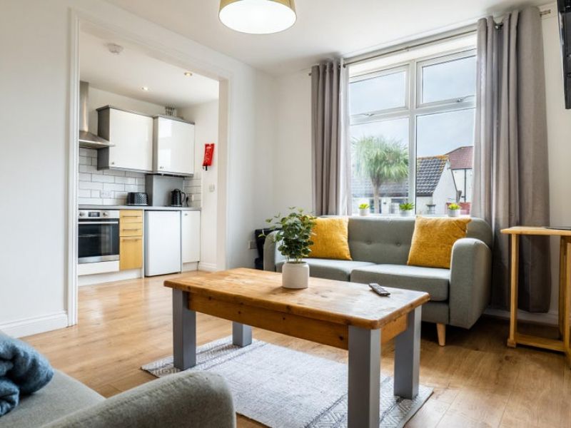 Property photo 3 of 7