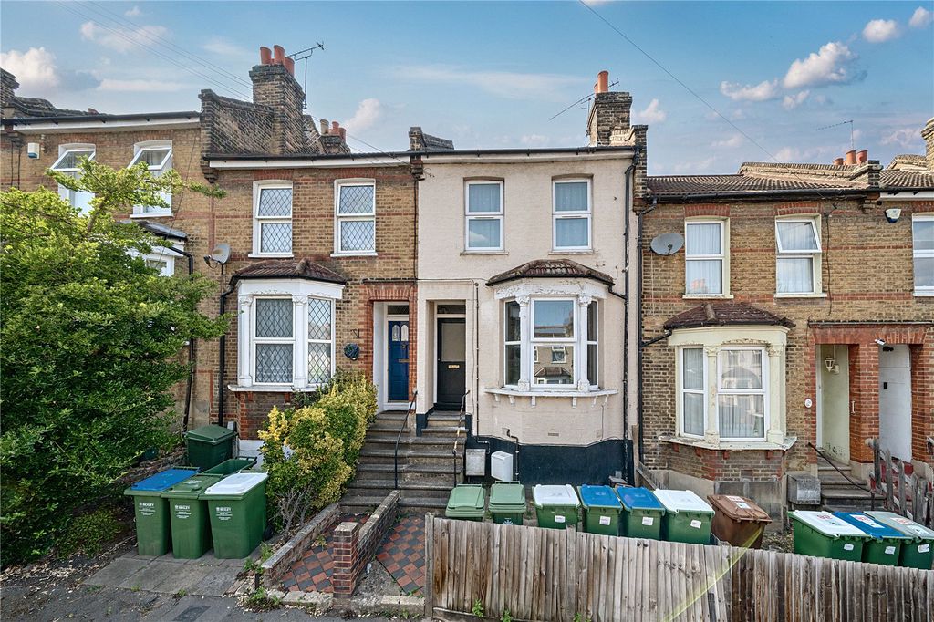 Property photo 1 of 24 Picture No. 08