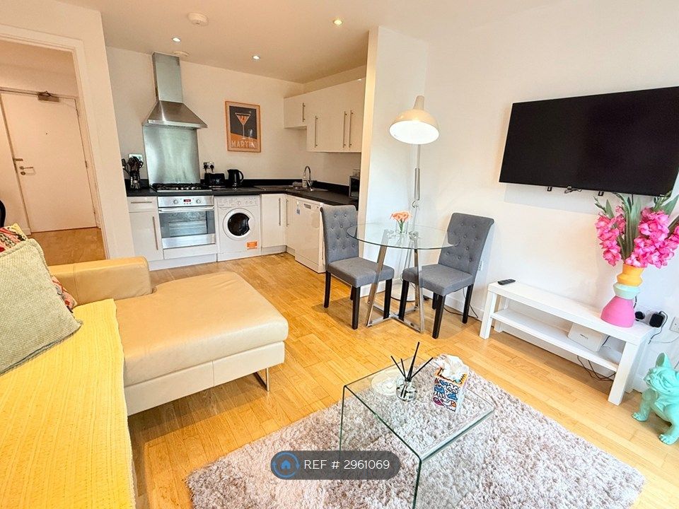 Property photo 1 of 28