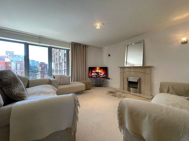 Property photo 2 of 12 Picture No. 03