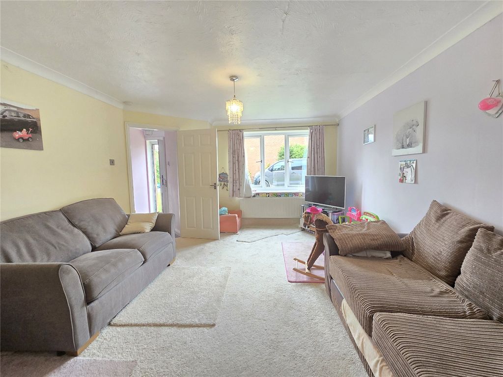 Property photo 3 of 14 Picture No. 10