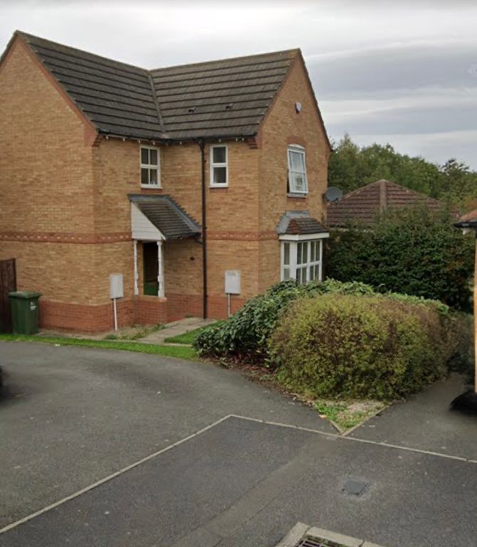 Property photo 1 of 19 External