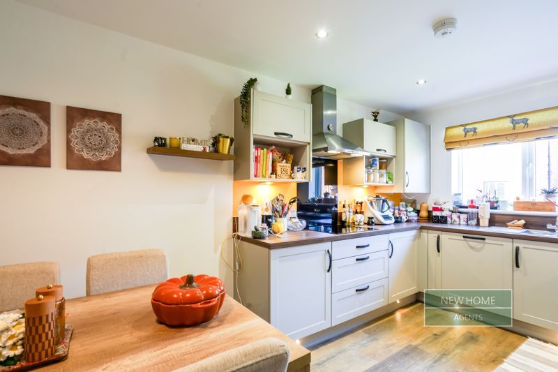 Property photo 2 of 22 Photo 22