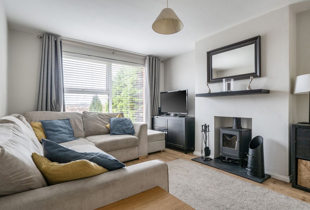 Property photo 2 of 18 1432800-13-69Ccec...