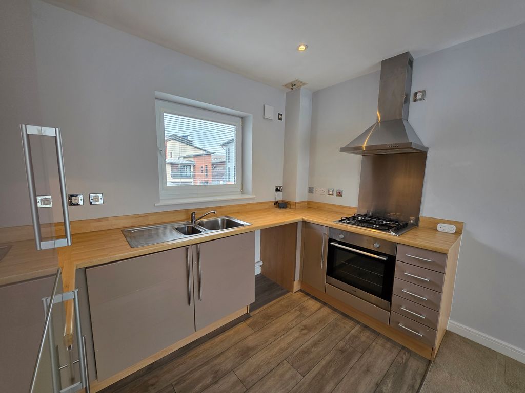 Property photo 2 of 9 Image