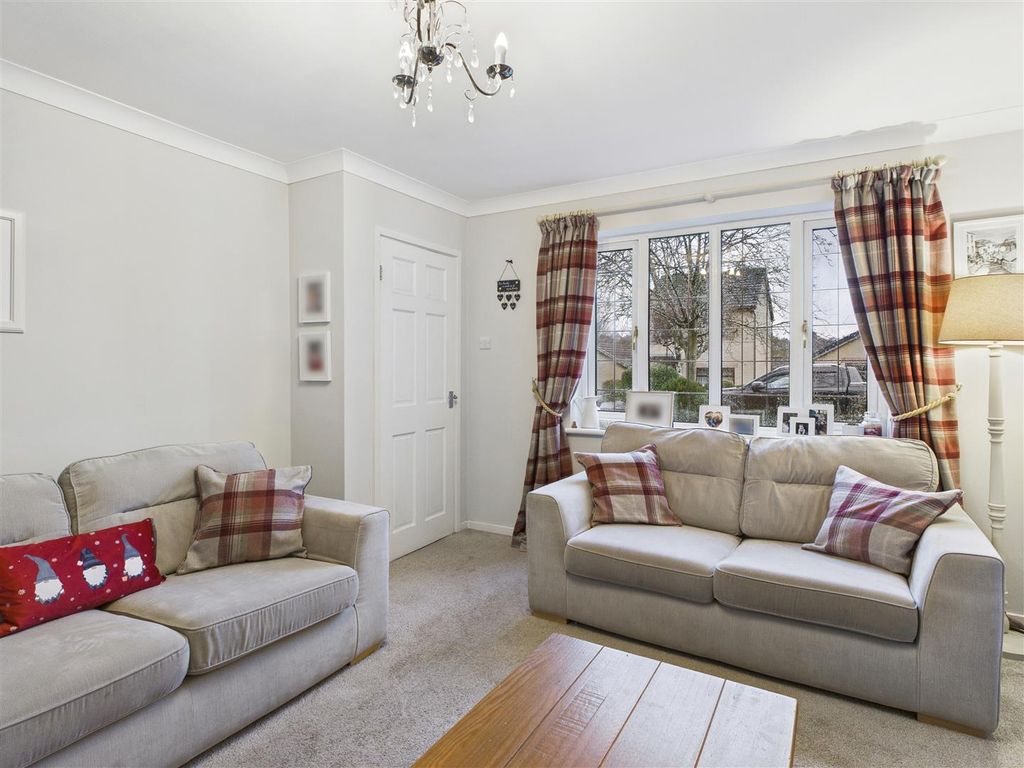 Property photo 2 of 16 Cam05476G0-Pr0096-Still017.Jpg