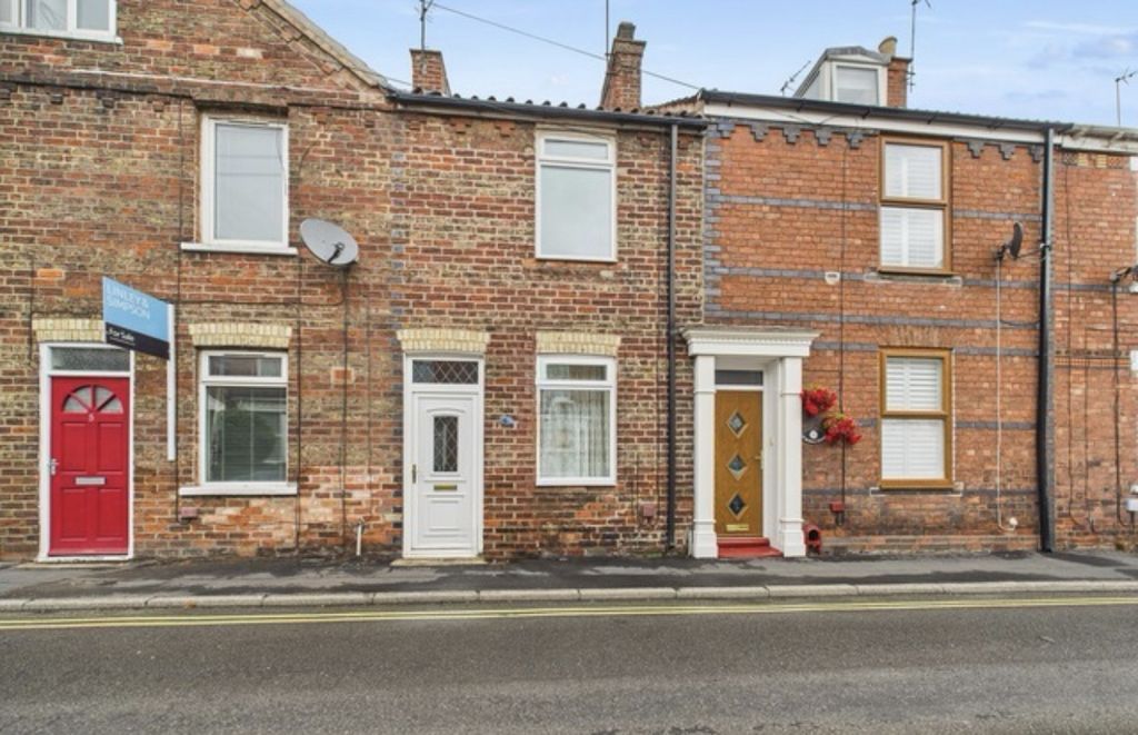 Property photo 1 of 14