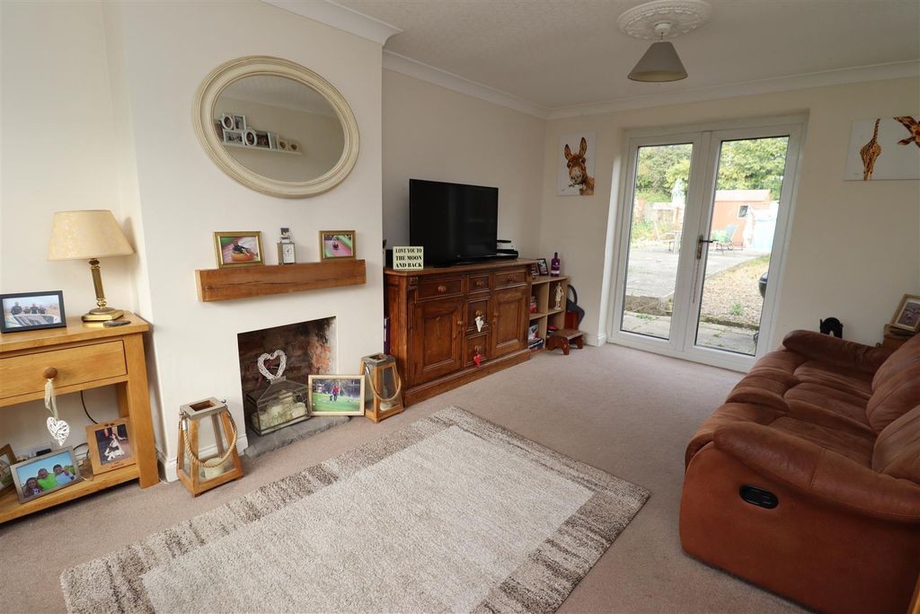 Property photo 2 of 17 Img_5132.Jpg